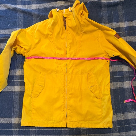 Penfield Yellow Hooded Raincoat Large Waxed - Picture 4 of 5
